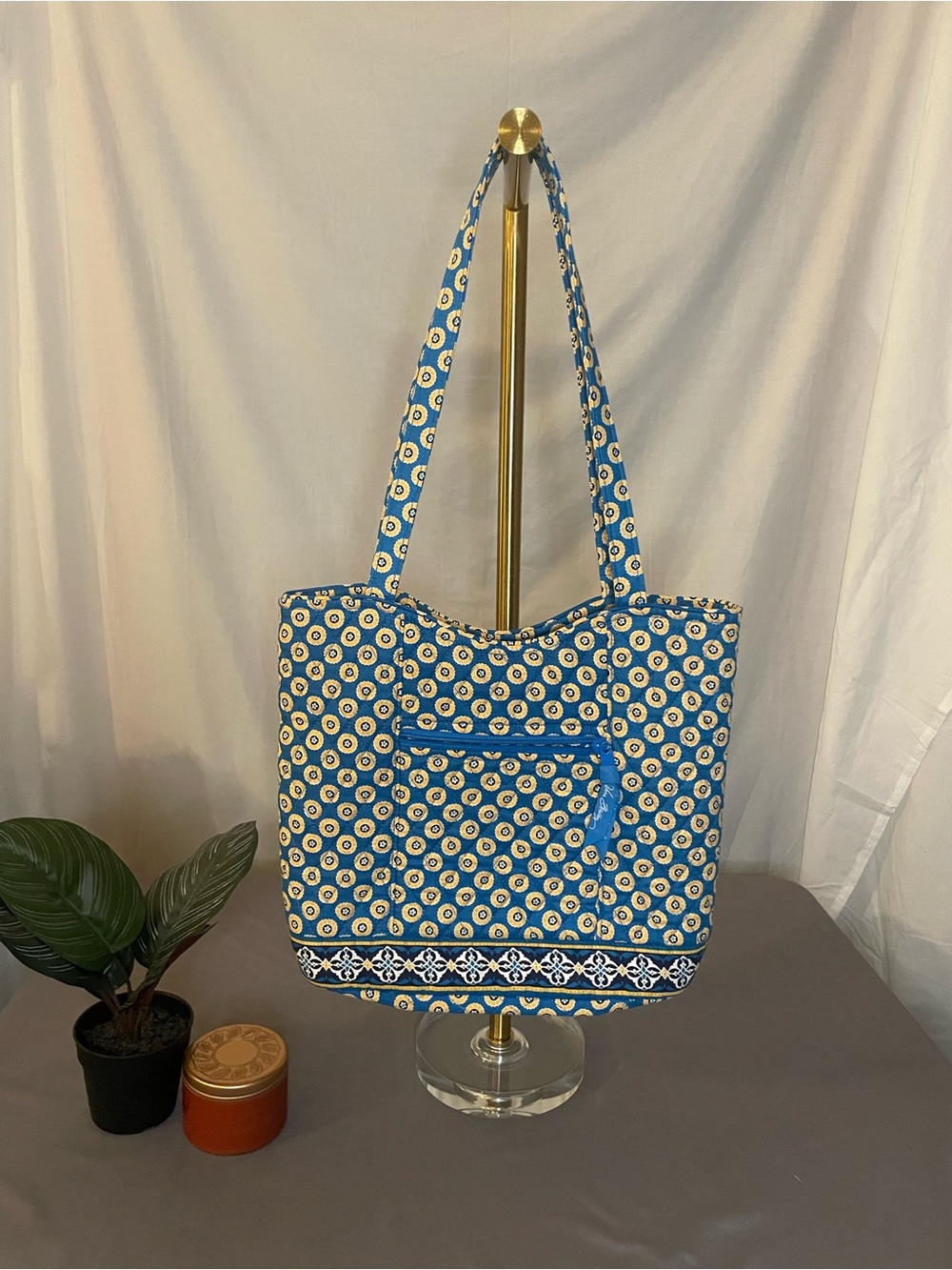 Vera Bradley Blue and Cream Patterned Quilted Tote